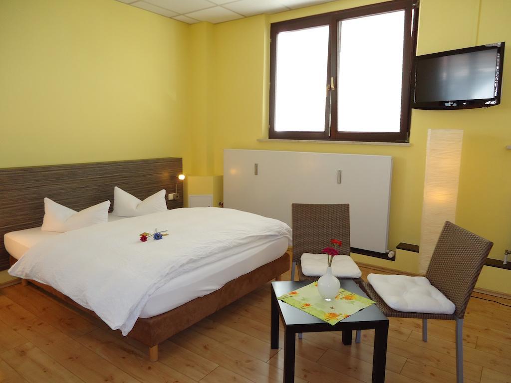 Stadthotel Ρέγκενσμπουργκ Δωμάτιο φωτογραφία