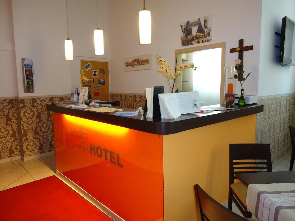 Stadthotel Ρέγκενσμπουργκ Εξωτερικό φωτογραφία